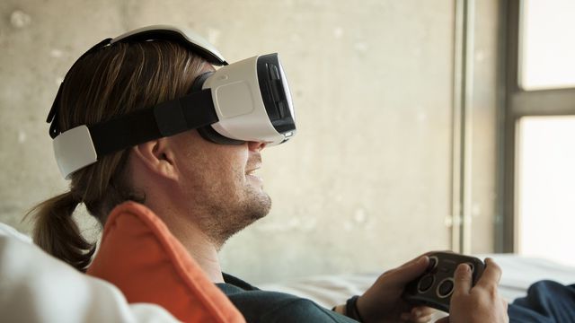 Já imaginou assistir a uma partida de futebol usando a realidade virtual?