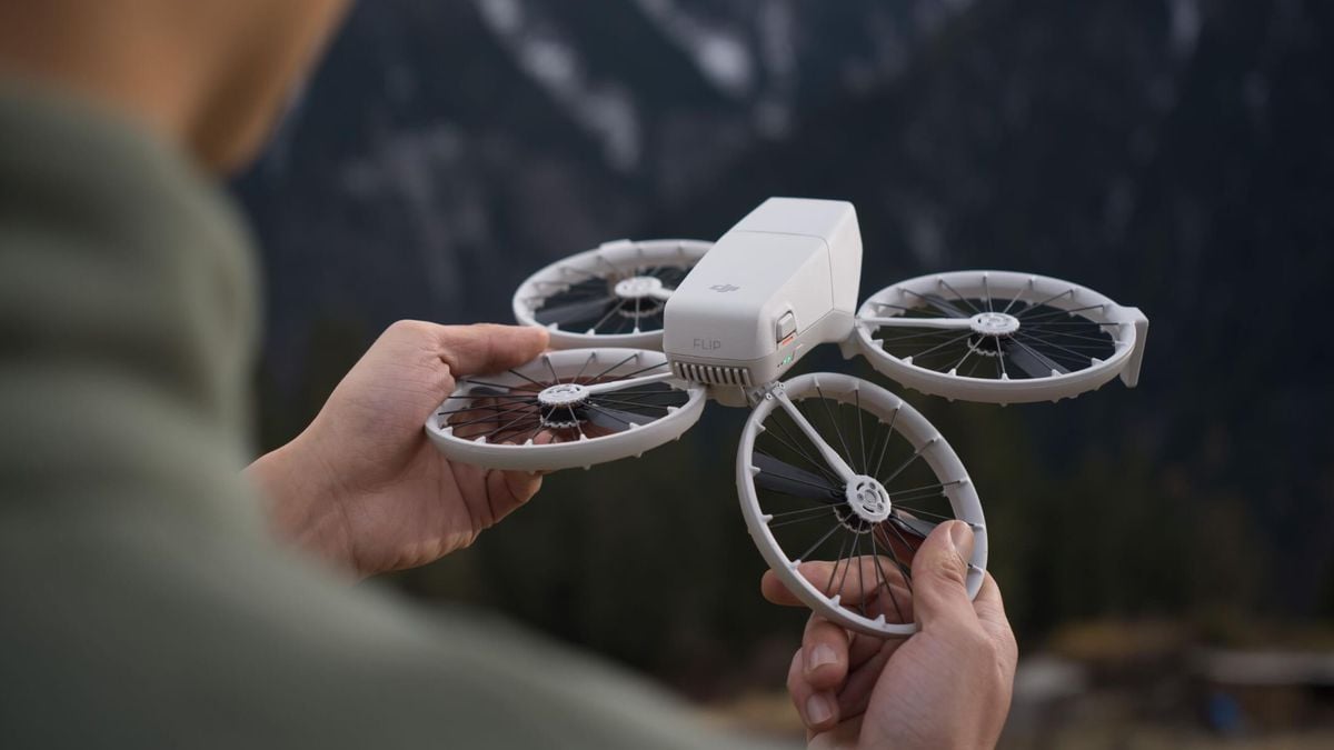 Novo drone ultracompacto da DJI usa IA para capturar e tem alcance de 13 km