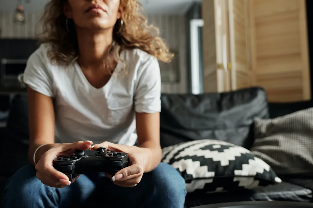Mulheres são maioria entre quem declara que games são sua única forma de entretenimento (Imagem: Matilda Wormwood/Pexels)