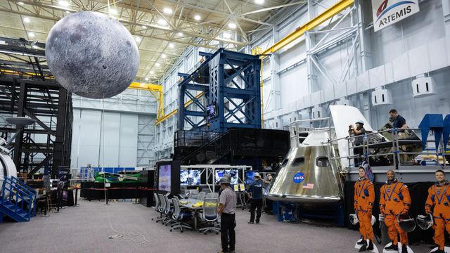  NASA/James Blair