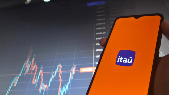 App do Itaú ganha opção para aumentar o limite do cartão com investimentos