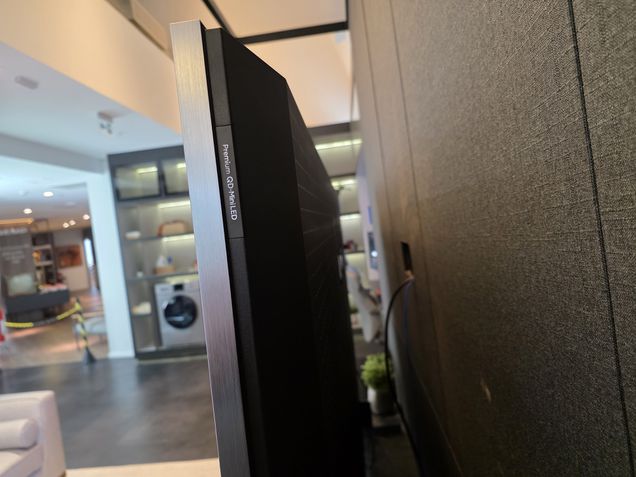 TCL C8K