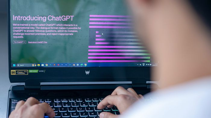 Ser rude em perguntas ao ChatGPT gera respostas mais precisas do que ser educado