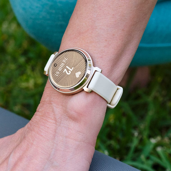 CES 2024 | Garmin lança relógios Lily 2 com visual sofisticado