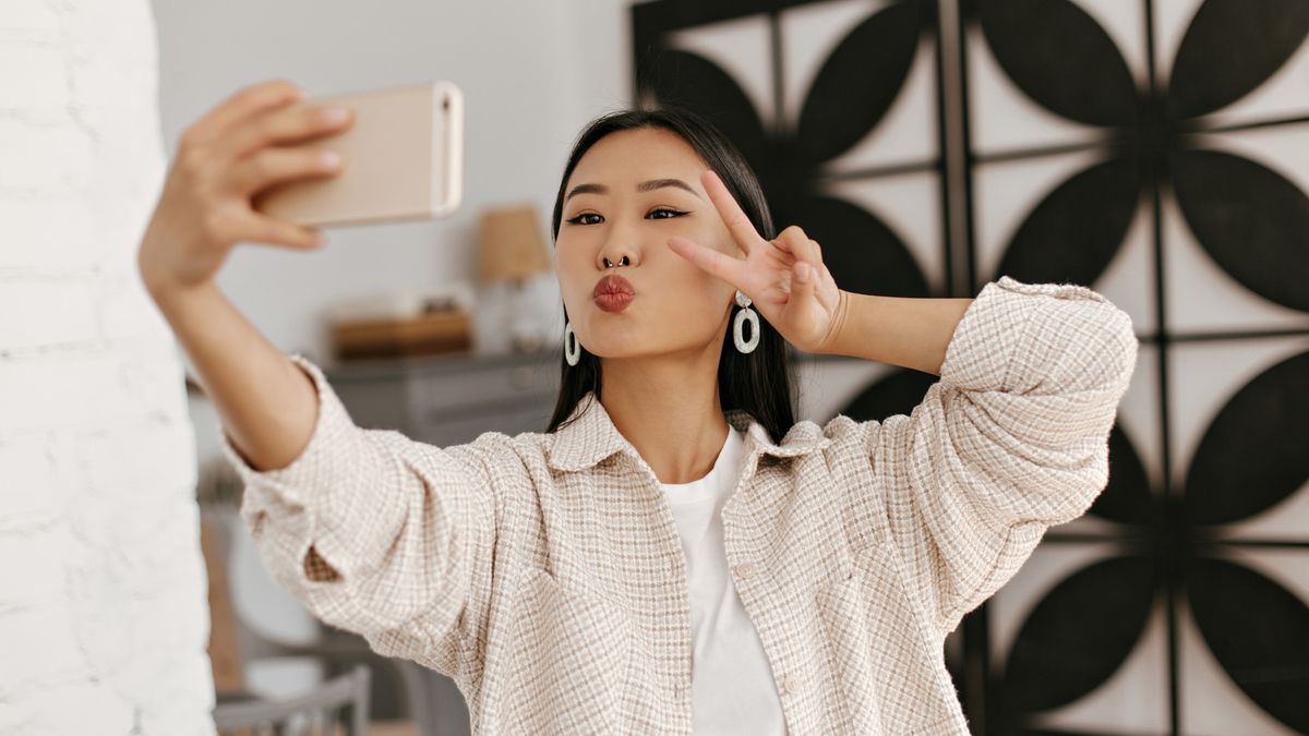 China proíbe influencer de falar sobre temas de 