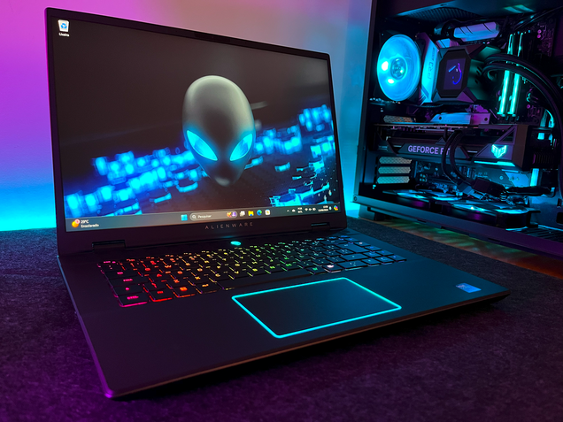 Alienware M16 R2