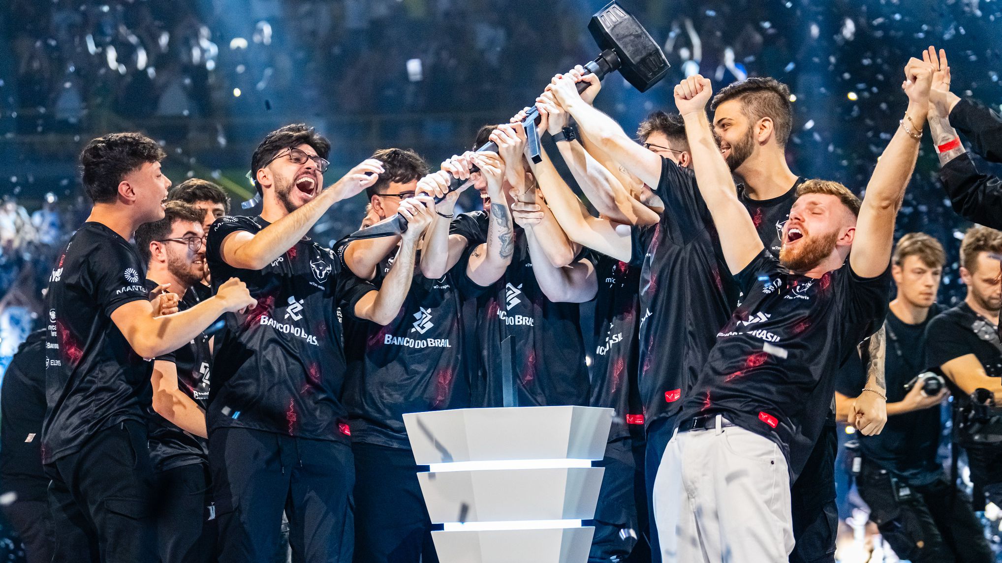 Six Invitational 2024 Brasileiros da w7m vencem mundial de Rainbow