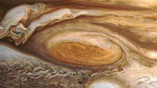 Hubble, sonda Juno e observatório Gemini se unem para desvendar Júpiter