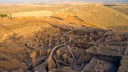 Construído há 12 mil anos, templo Gobekli Tepe segue intrigando arqueólogos