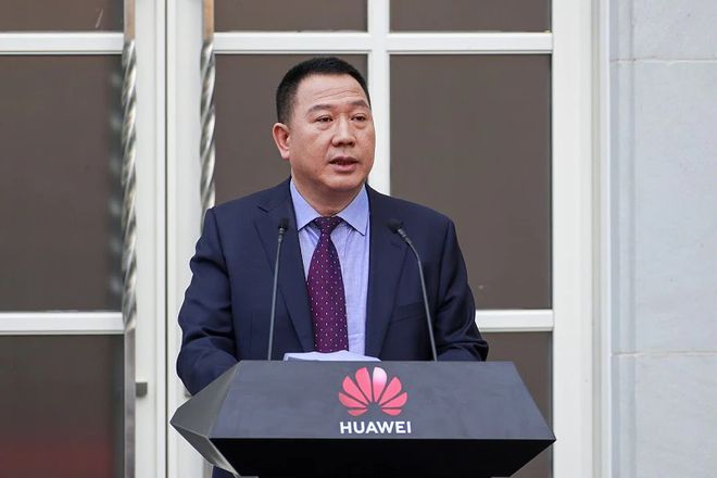 Song Liuping, diretor jurídico da Huawei (Imagem: Divulgação/Huawei)