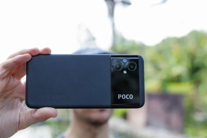 Review Poco M5   Mais uma op  o simples sem 5G - 15