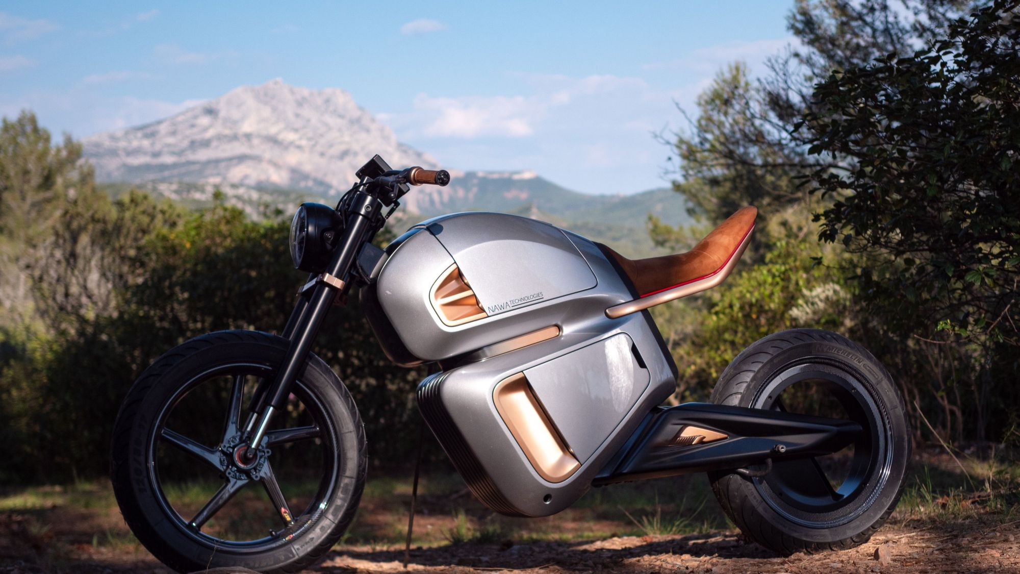 Moto elétrica de corrida da Ducatti voa a até quase 300 km/h - Canaltech