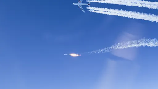 Virgin Orbit envia dez satélites à órbita com foguete lançado por avião