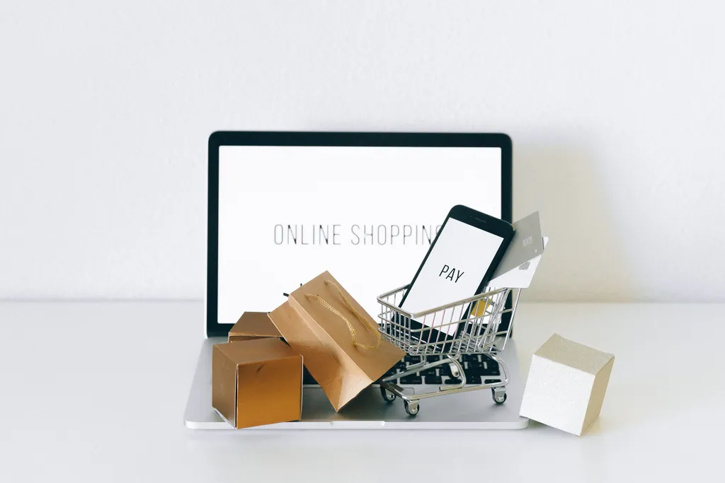 Quantidade de pedidos no e-commerce das PMEs aumentou mais de 13% (Imagem: Reprodução/Pexels/Nataliya Vaitkevich)