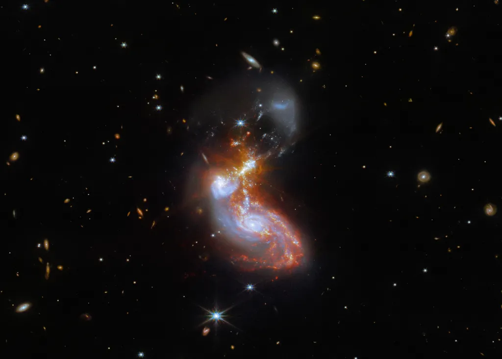 Sistema de galáxias II ZW 96 em fusão (Imagem: Reprodução/ESA/Webb, NASA & CSA, L. Armus, A. Evans)