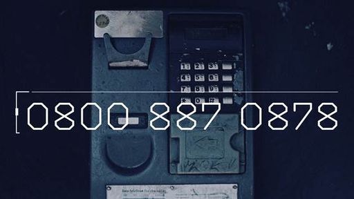 Red Bull "hackeia" orelhões em SP e os transforma em aparelhos inteligentes