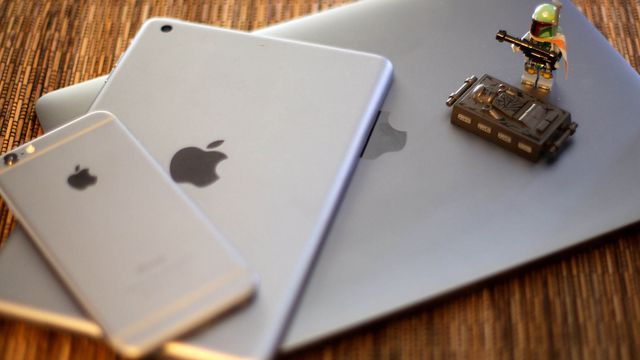 Apple registra patente que transforma iPhone em trackpad para MacBook