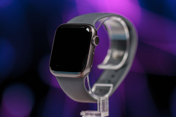 Review Apple Watch SE  Poucos cortes, mas faltou o principal - Canaltech