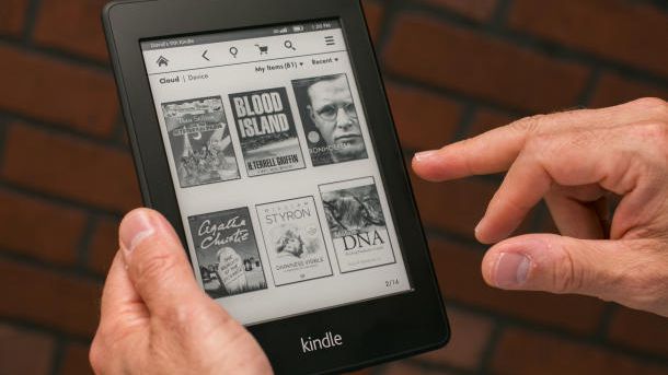 Análise: Kindle Paperwhite recebe update discreto, mas facilita vida de leitores