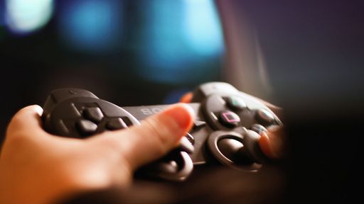 Games: jogar no monitor ou na televisão?