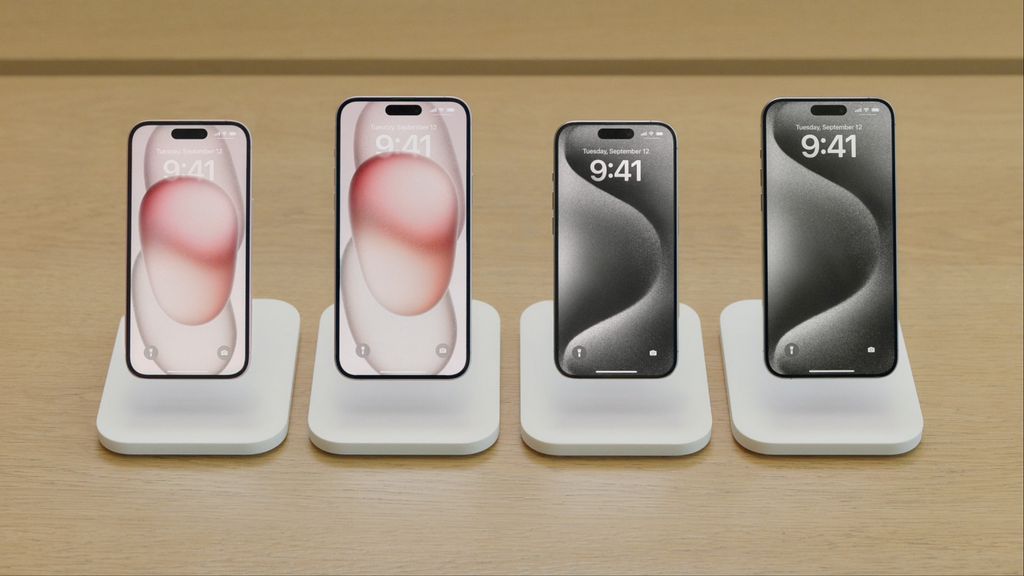 Após substituir iPhone Mini por iPhone Plus, modelo comum com tela grande de 6,7 polegadas pode ser descontinuado no próximo ano (Imagem: Reprodução/Apple)