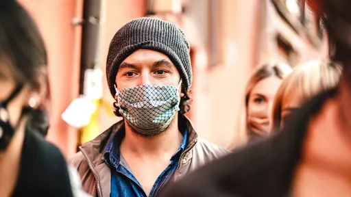 6 motivos para voltar a usar máscara contra covid