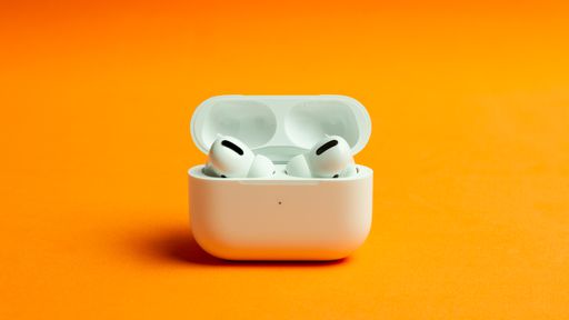 Apple passa a fabricar AirPods 3 na China após aumento da Covid-19 no Vietnã