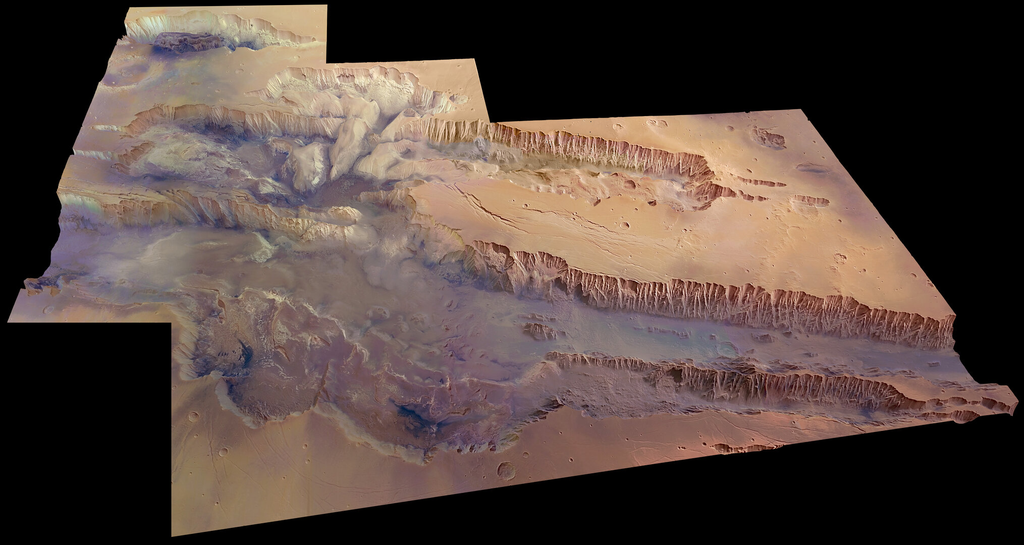 Os cânions de Valles Marineris onde há grande quantidade de água "escondida" (Imagem: Reprodução/ESA/DLR/FU Berlin (G. Neukum)