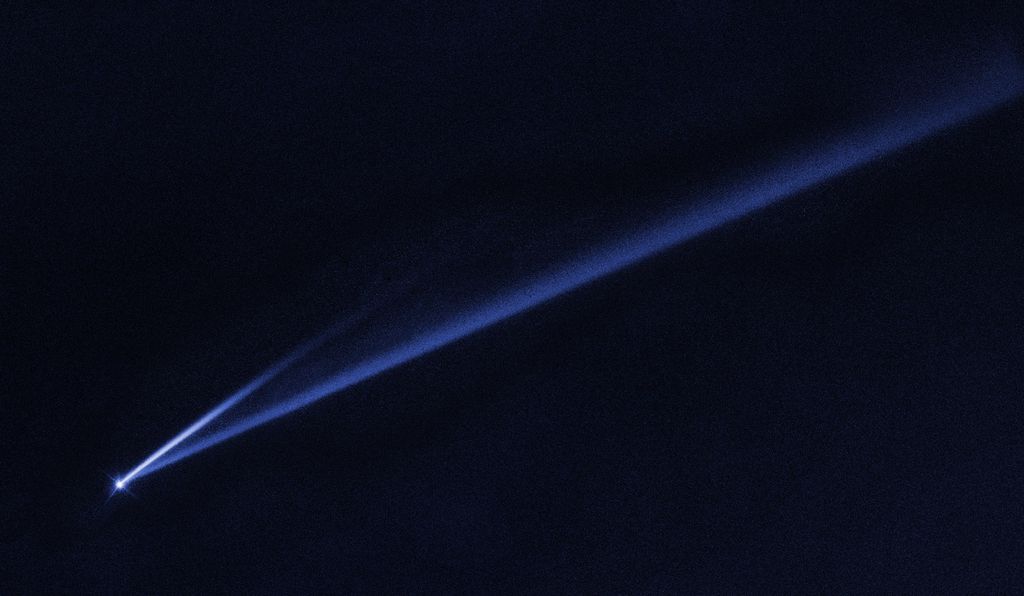 Asteroide Gault começa a se despedaçar (Foto: NASA, ESA, K. Meech and J. Kleyna (University of Hawaii), and O. Hainaut (European Southern Observatory))