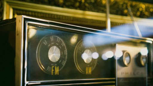 Ministro promete rádio FM de fábrica em todos os celulares produzidos no Brasil