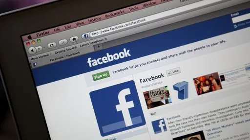 Facebook: 8 em cada 10 internautas brasileiros possuem perfil na rede social