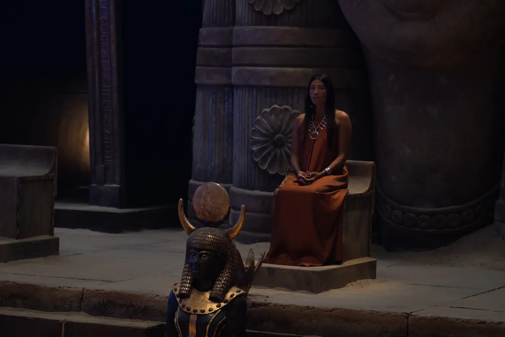 Os deuses egípcios não só existem como têm avatares humanos no MCU (Imagem: Divulgação/Marvel Studios)