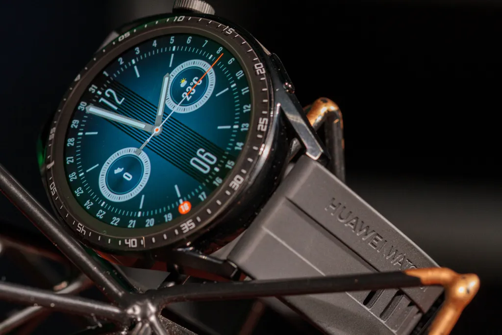 O Huawei Watch GT 3 é um bom relógio, porém não vale o preço (Imagem: Ivo Meneghel Jr./Canaltech)