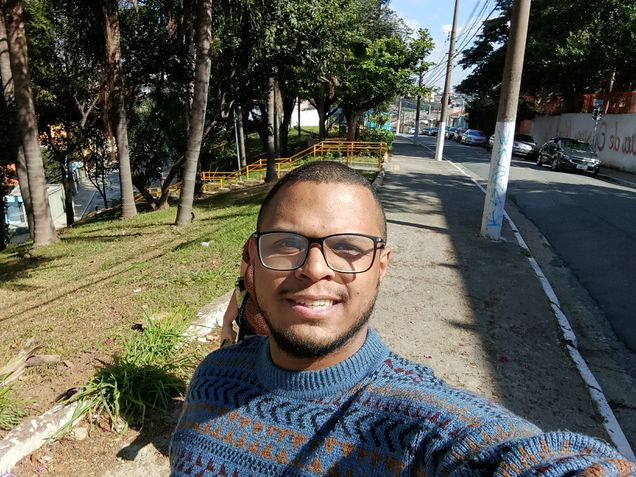 realme 12 - Câmera frontal