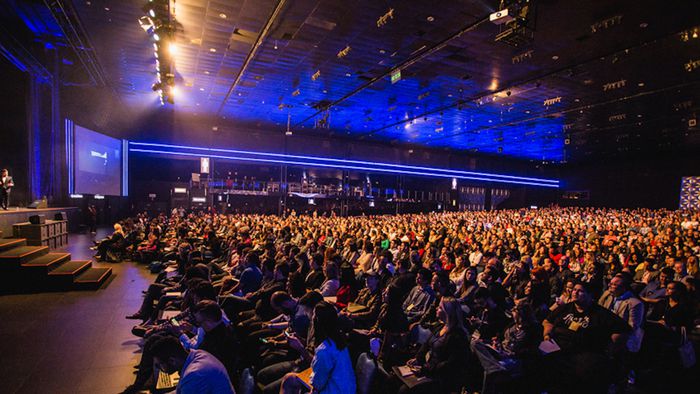 Indústria Digital: congresso lança tendências em IA, dados e vendas