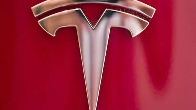 Tesla atinge valor de mercado de US$ 100 bi — e Musk receberá um grande bônus