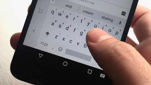 Inteligência Artificial pode tornar os teclados de celulares invisíveis