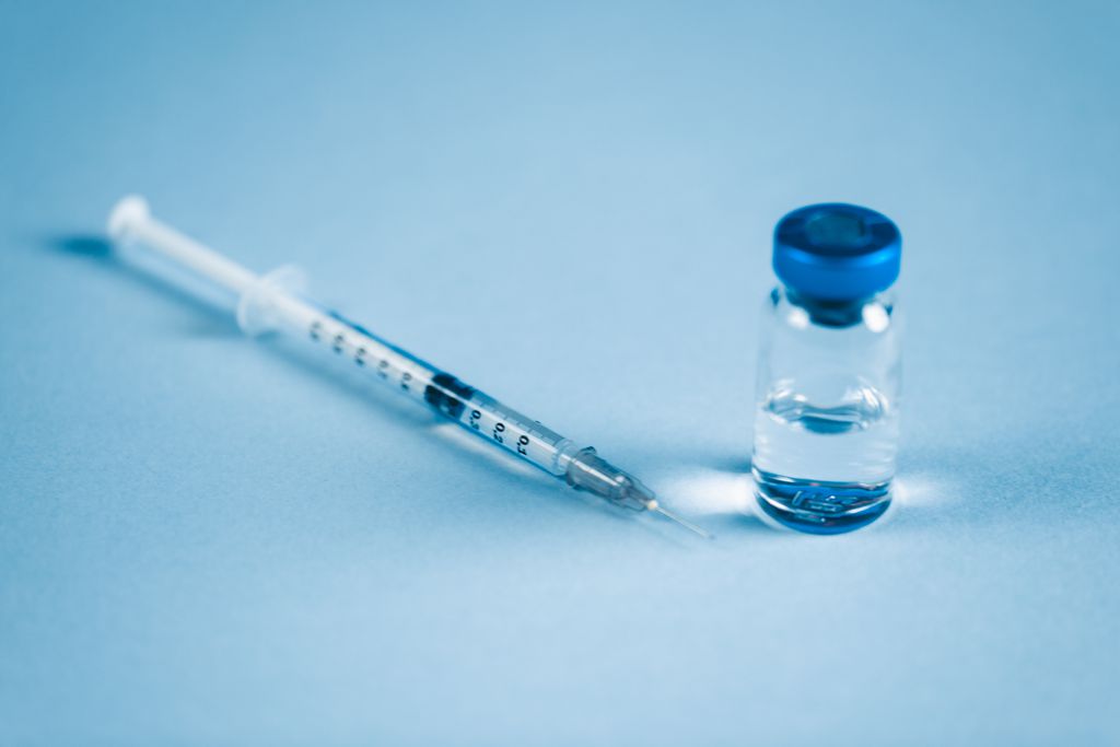 Vacina universal contra a gripe pode ser beneficiada por nova descoberta (Imagem: Reprodução/Francescosgura/Envato)