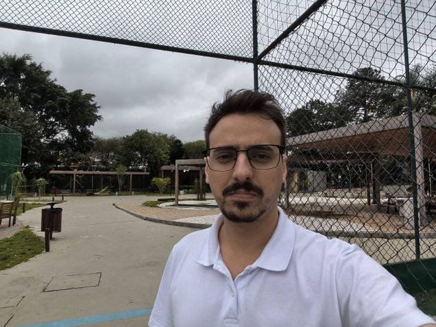 POCO X7 Pro - Câmera frontal