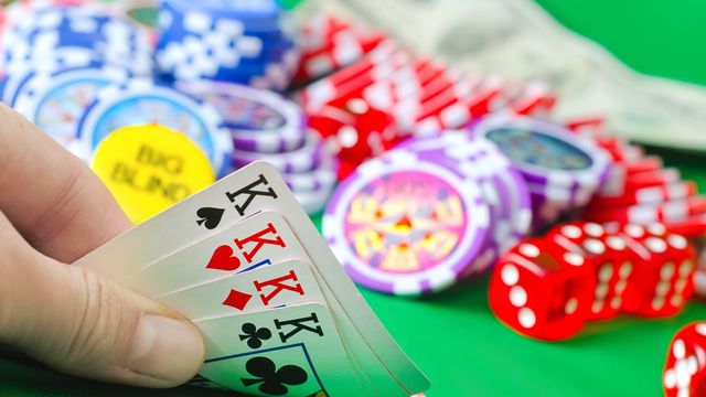 Zinga Poker do Facebook começa a oferecer jogos com dinheiro real