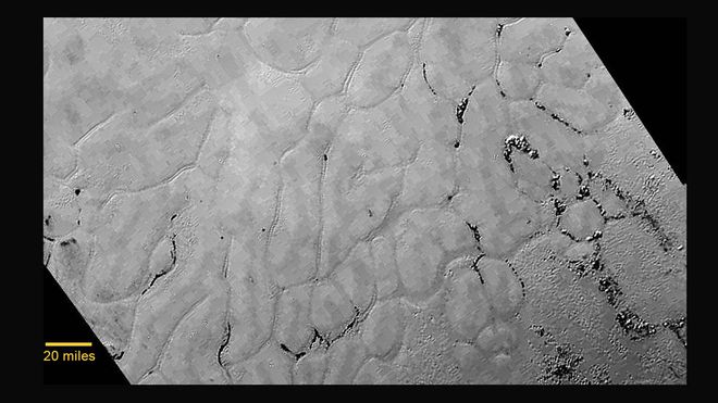 planícies congeladas Plutão