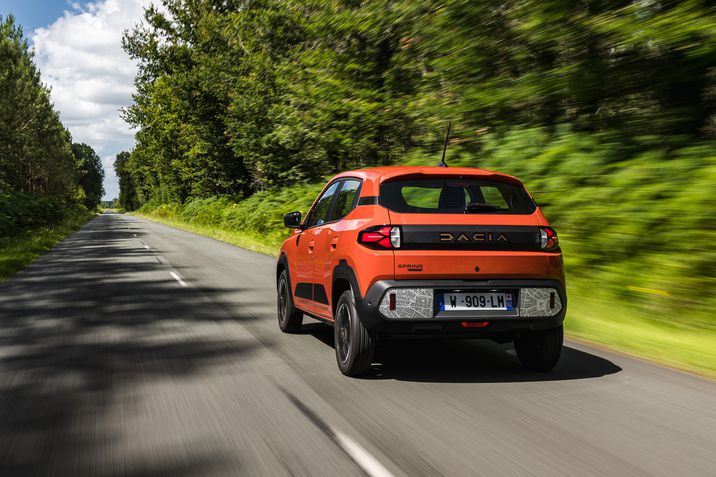 Dacia Spring 2024