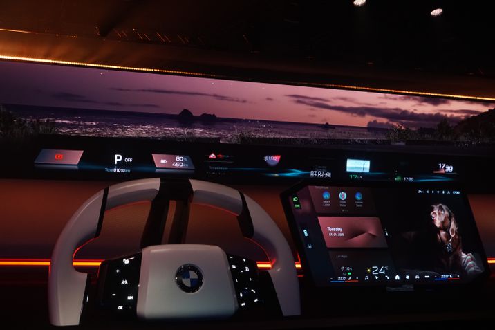 CES 2025: BMW Panoramic iDrive