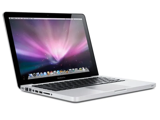 O MacBook Pro 2015 não será atualizado para o macOS Ventura (Imagem: Reprodução/Apple)