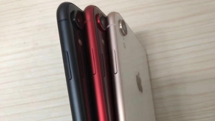 Suposto iPhone 9 aparece em cores diferentes em fotos vazadas