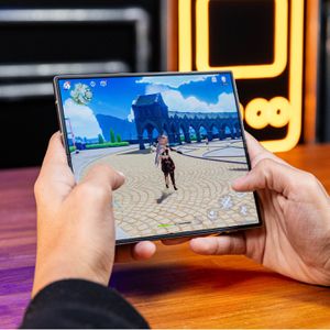 Samsung Galaxy Z Fold6, 5G, 512 GB, 12 GB RAM, Tela principal de 7.6", Galaxy AI, Azul | CUPOM + PIX