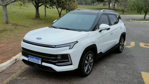 Review JAC E-JS4 | SUV 100% elétrico chega para mudar o patamar da marca chinesa