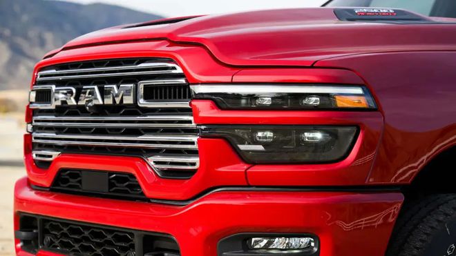Nova frente Ram 2025