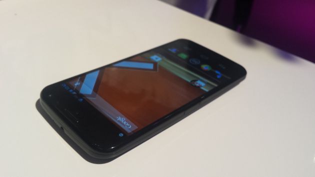 Moto X 04 Moto X 04