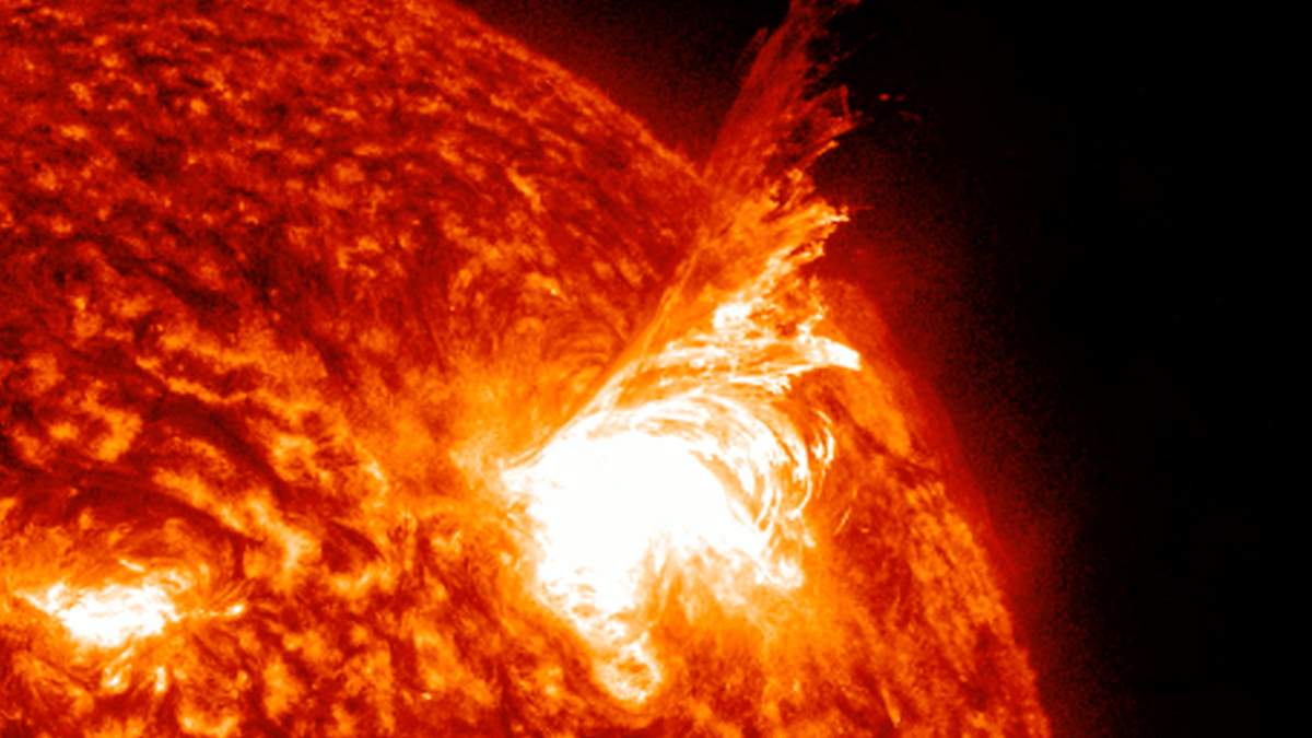 Sol Exploding Sol libera explosão rara, mas Terra “escapa”; assista o vídeo - Canaltech